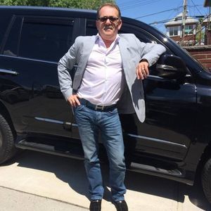 Meet your Posher, Alex